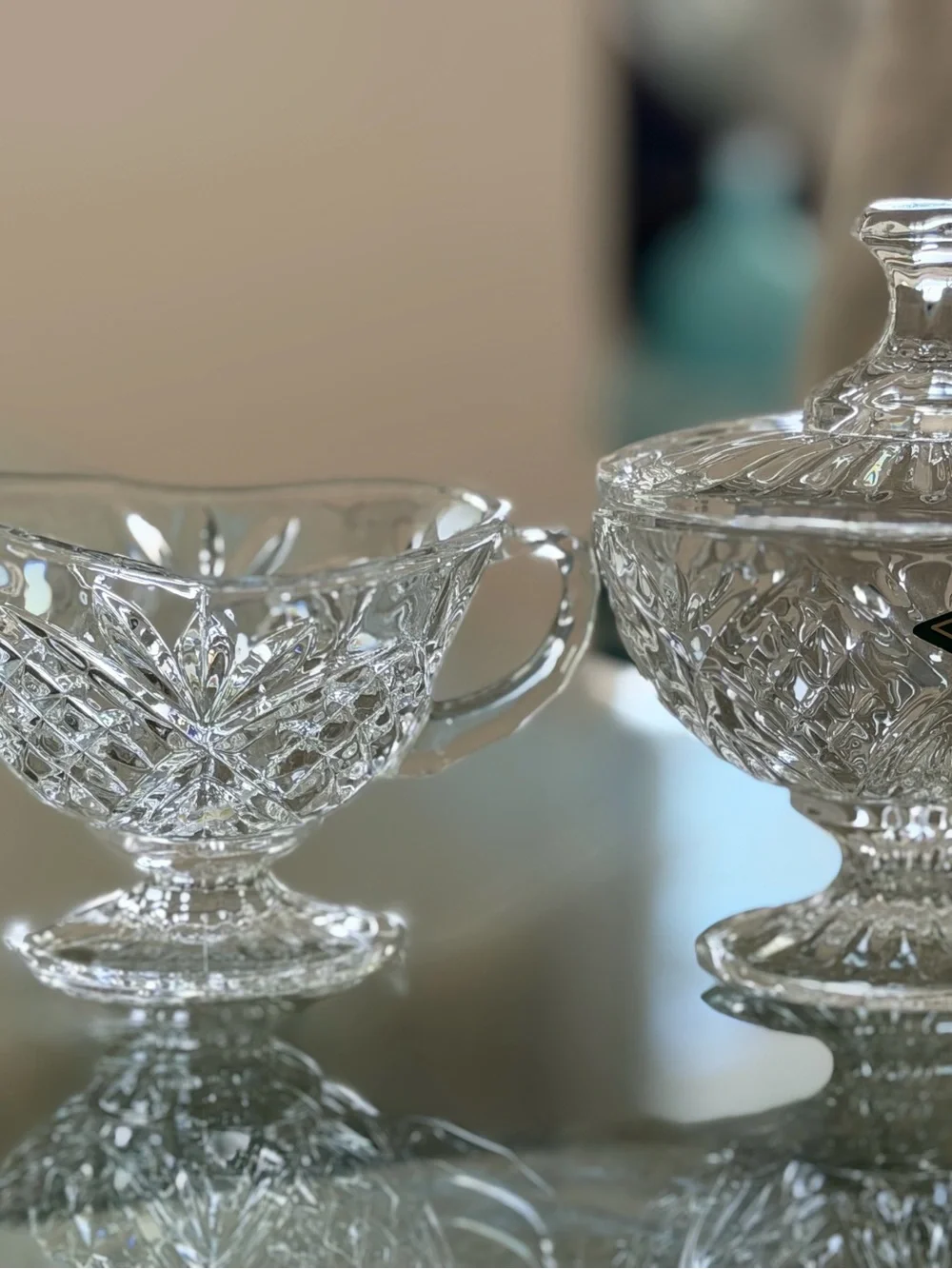 Shannon Crystal Clear Glass Lidded sugar and creamer set